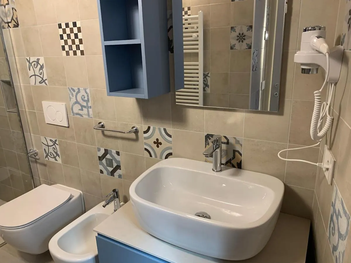 Appartamenti Ca' Gabri & Cici Garda  0*, Garda (Verona)